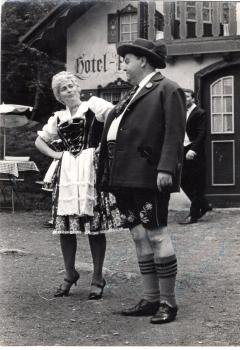 Buschan (†), Lotte - Opernsängerin