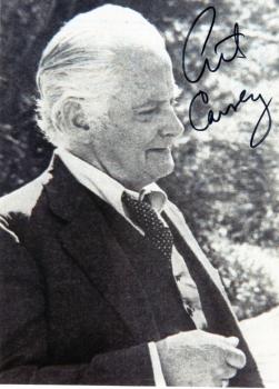 Carney (†), Art
