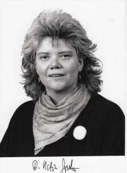Grüber, Dr. Katrin