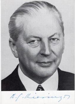 Kiesinger (†), Kurt Georg - ehem. Bundeskanzler