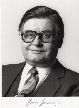 Koschnik (†), Hans