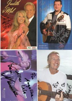 Preview: Musik National - 8 Autogramme