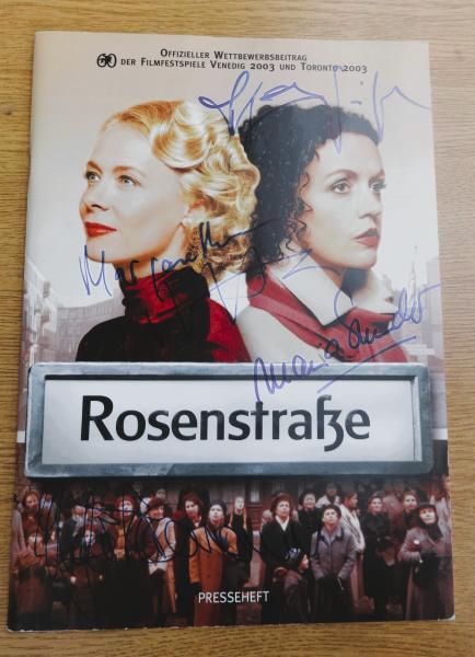 Rosenstraße - 4 Unterschriften