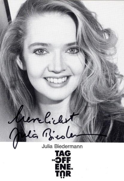 Biedermann, Julia