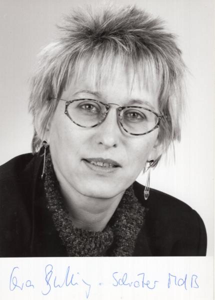 Bulling-Schröder, Eva