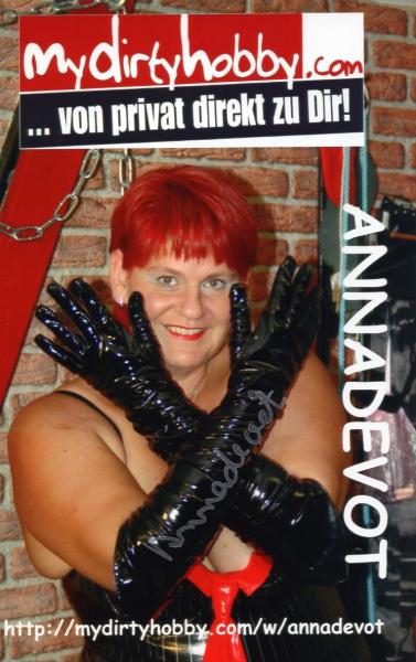 Devot, Anna - Erotikdarstellerin