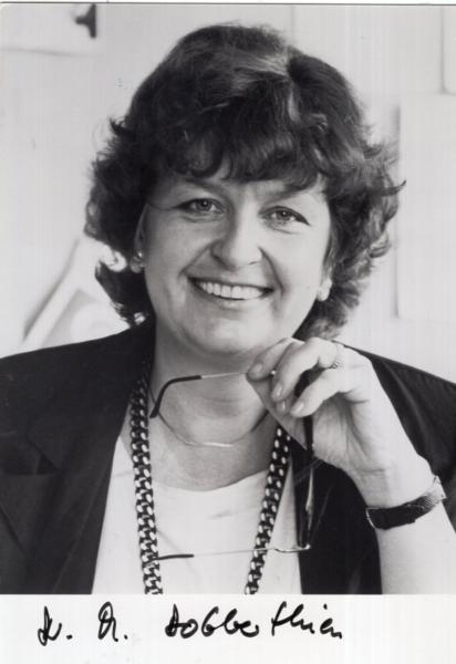 Dobberthien (†), Dr. Marliese