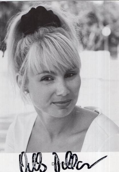 Dollar, Dolly