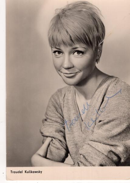 Kulikowsky, Traudl