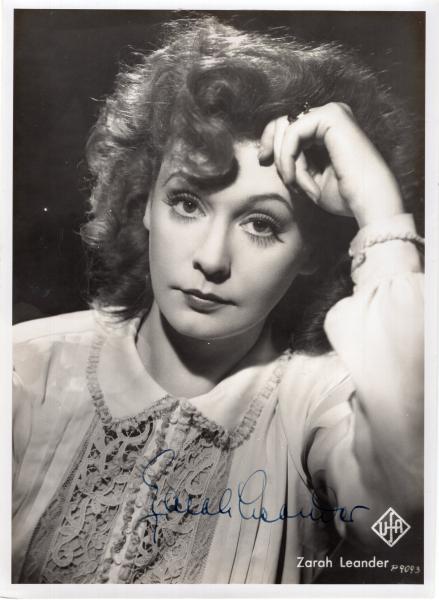 Leander (†), Zarah