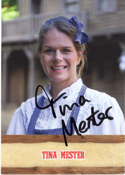 Mester, Tina