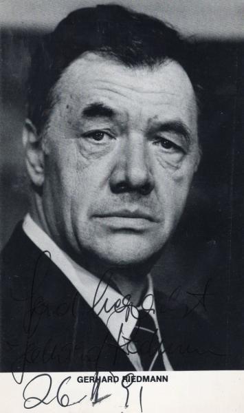 Riedmann (†), Gerhard