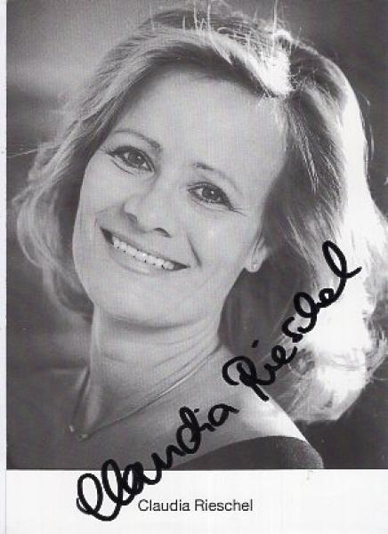 Rieschel, Claudia