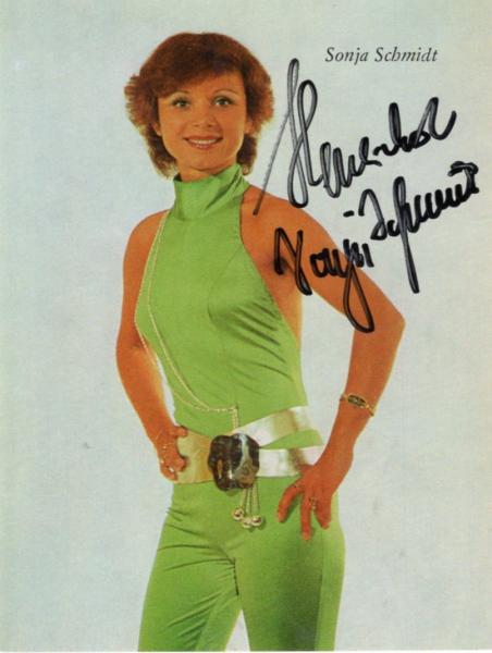 Schmidt, Sonja
