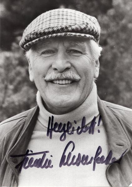 Schoenfelder (†), Friedrich