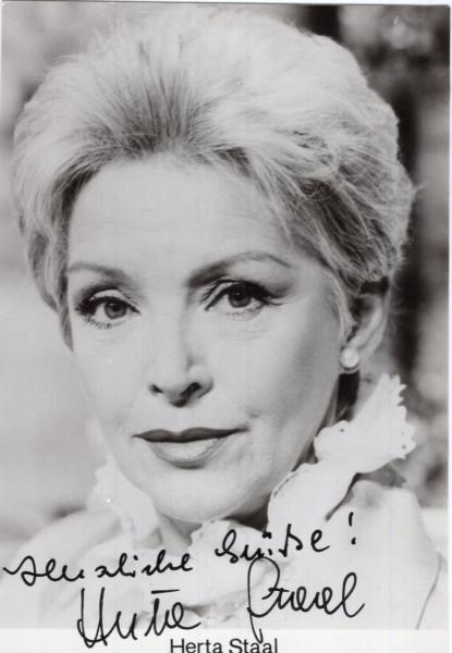 Staal (†), Herta