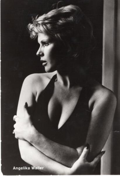 Waller, Angelika