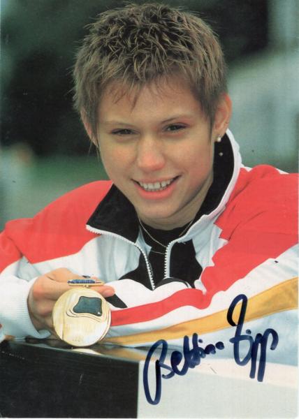 Zipp, Bettina