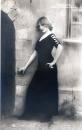 Girly, Elsie