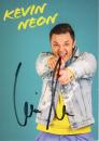 Neon, Kevin